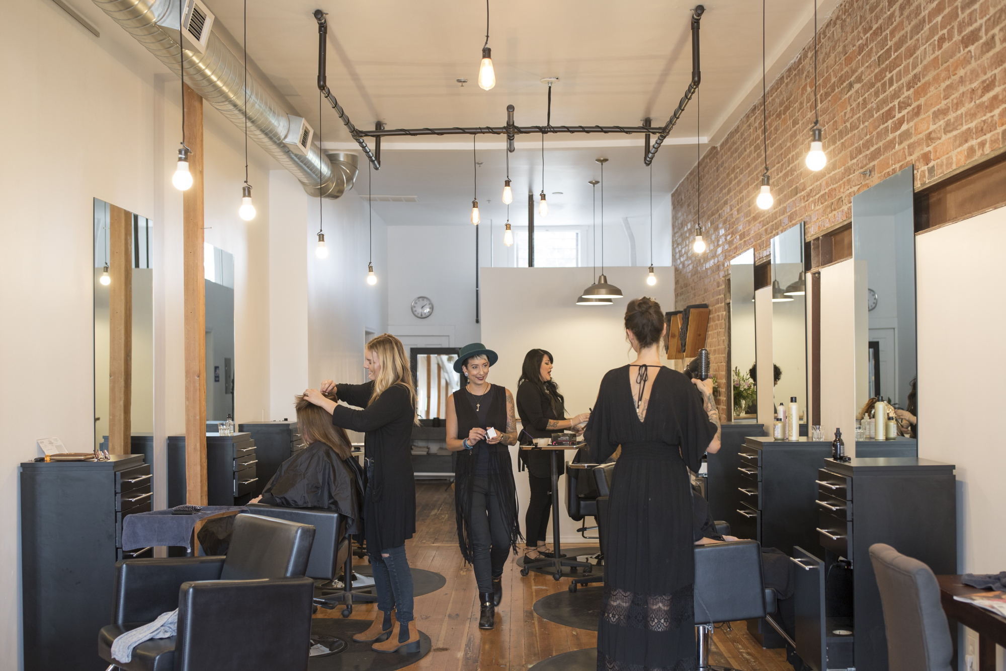 First Visit Report Workbook for Salons, Spas, and Wellness Businesses