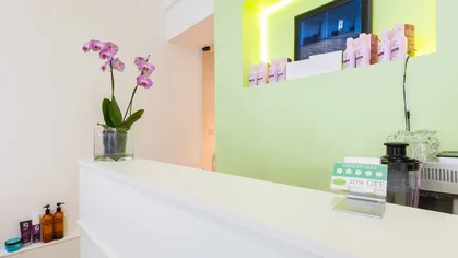 Salon at Perle de Beaute