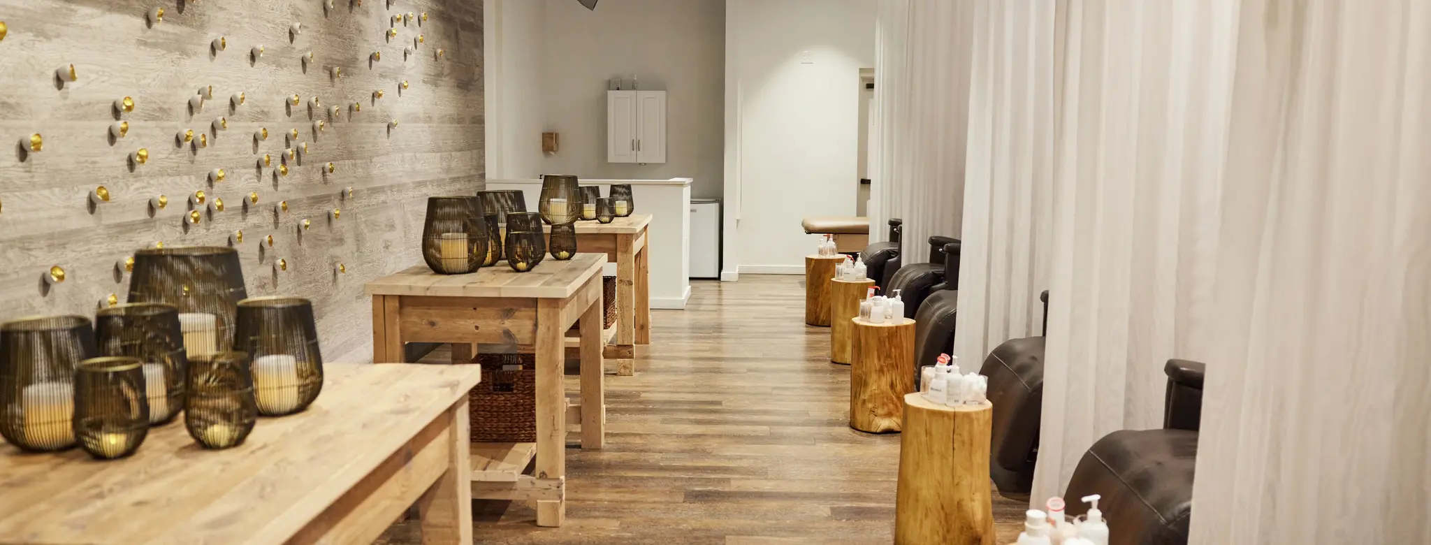 wellness business offering acupuncture with candles 